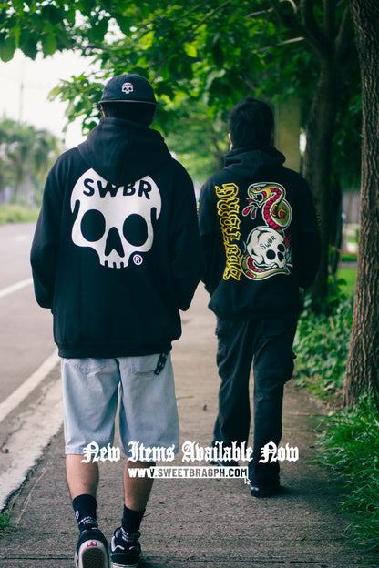SKULLY PULLOVER HOODIE