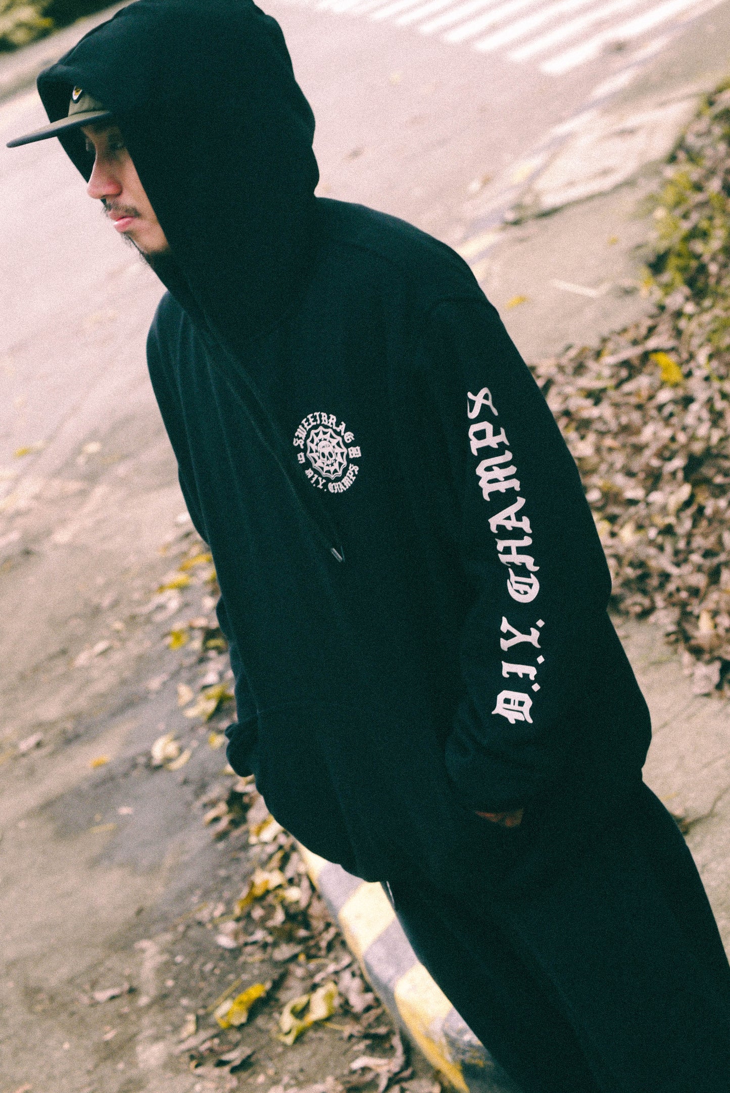 CIVILIST PULLOVER HOODIE