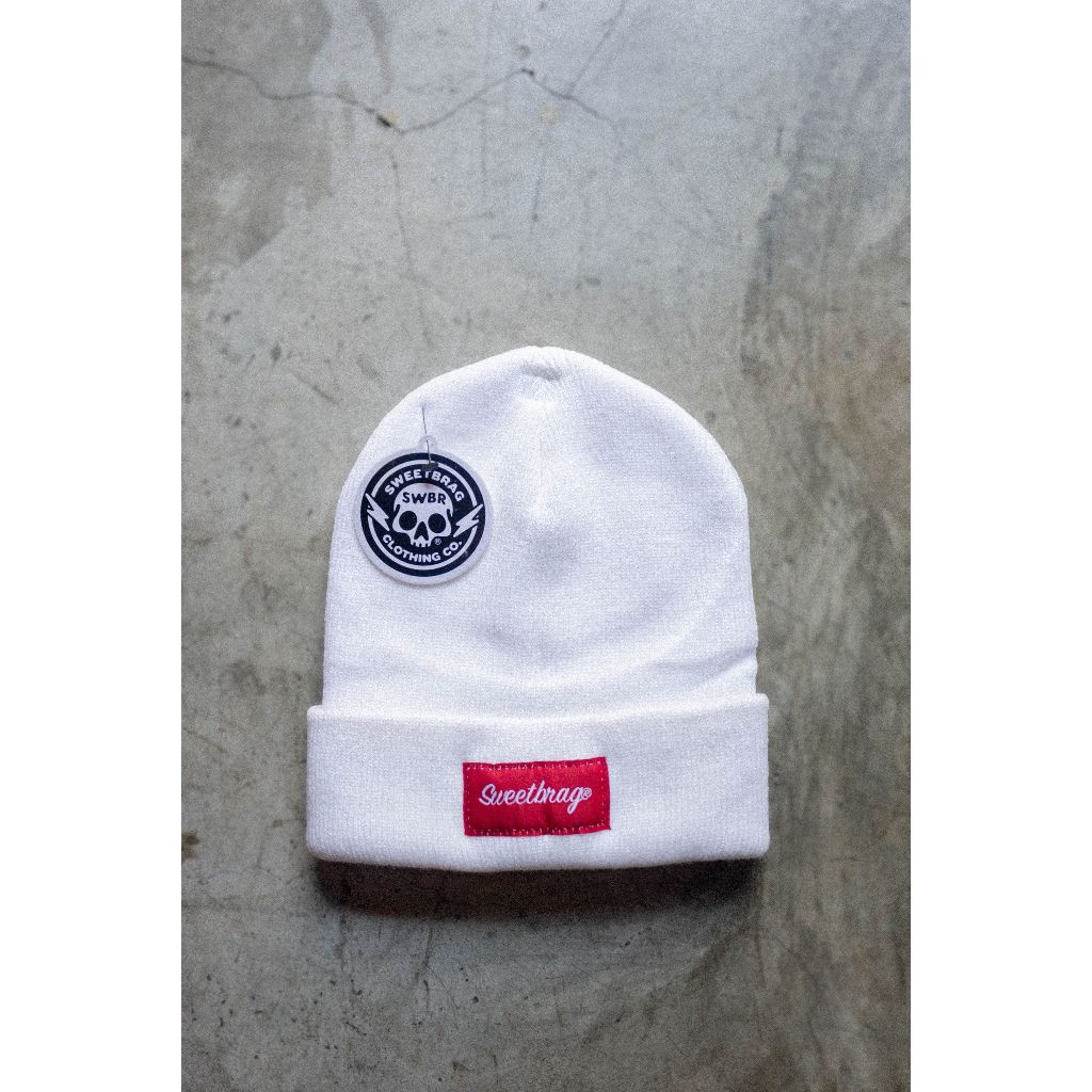 CLASSIC BEANIE (WHITE)